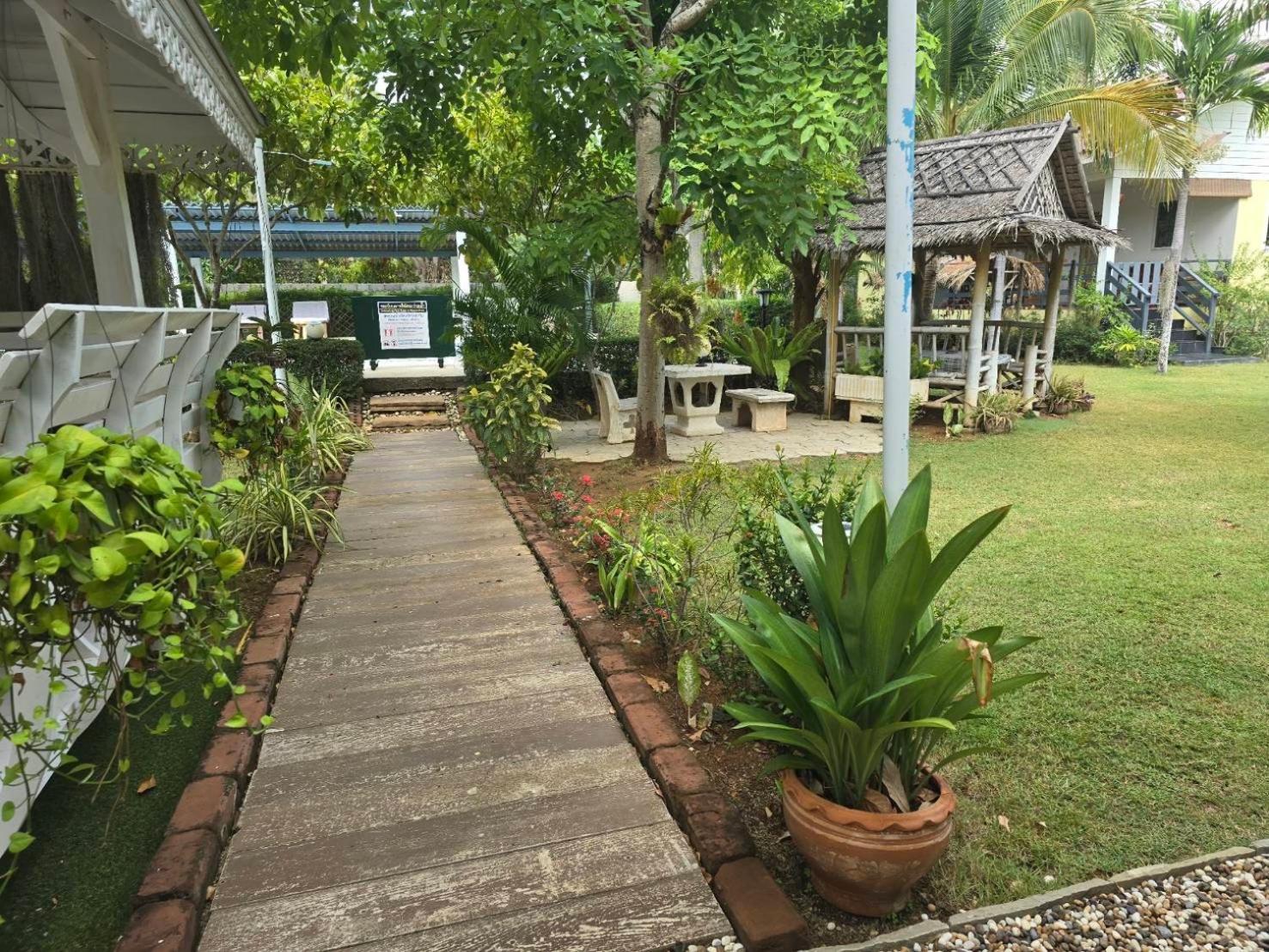 Happy Mind Resort Pran Buri Exteriér fotografie